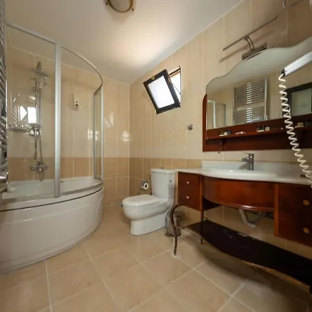 Antique Manastir Boutique * Edremit (Balikesir)