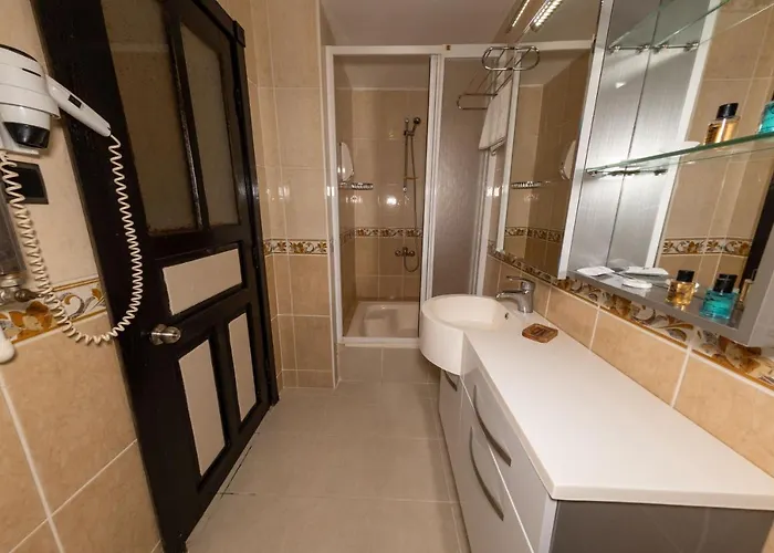 Antique Manastir Boutique *